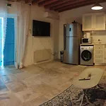 شقة Athieno - αθηαινώ *