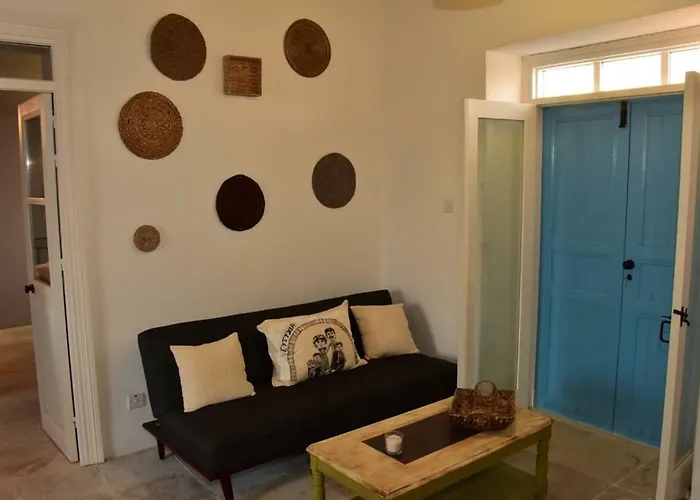 Athieno - αθηαινώ Athienou