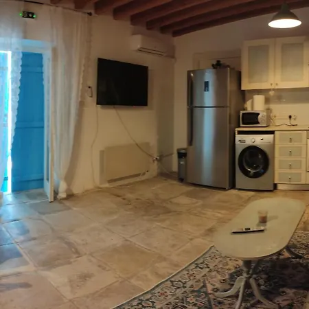 Appartement Athieno - αθηαινώ *