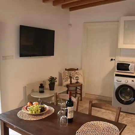 Athieno - αθηαινώ