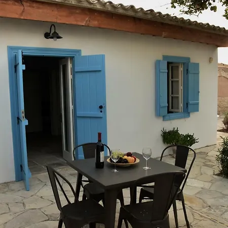 Athieno - αθηαινώ Appartement *