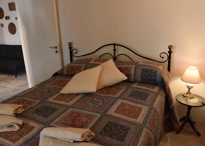 Athieno - αθηαινώ *