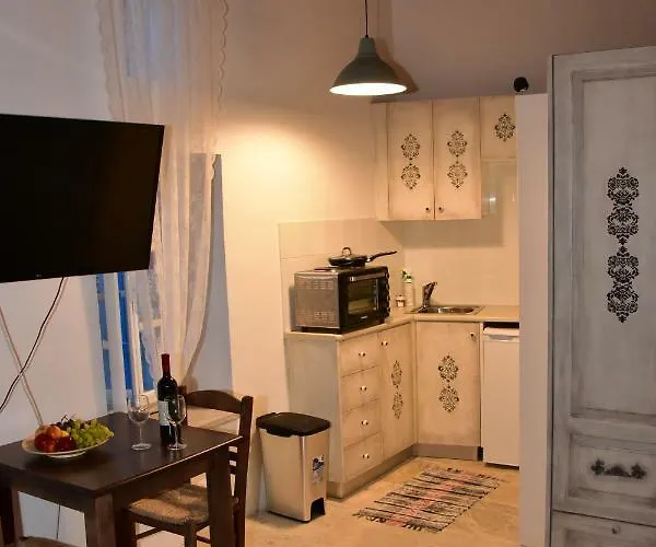 Athieno - αθηαινώ * Athienou