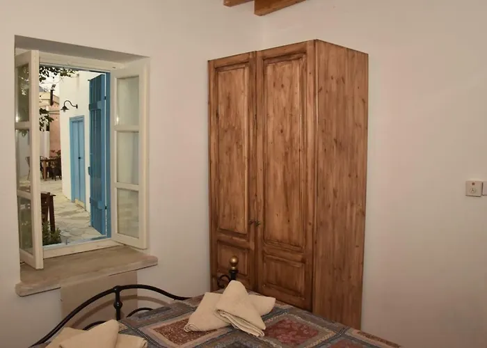 Athieno - αθηαινώ Athienou